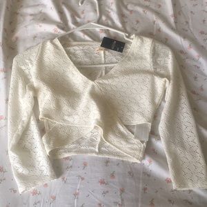 Cute crop top NWT